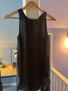 Wilfred Grey Sleeveless Top